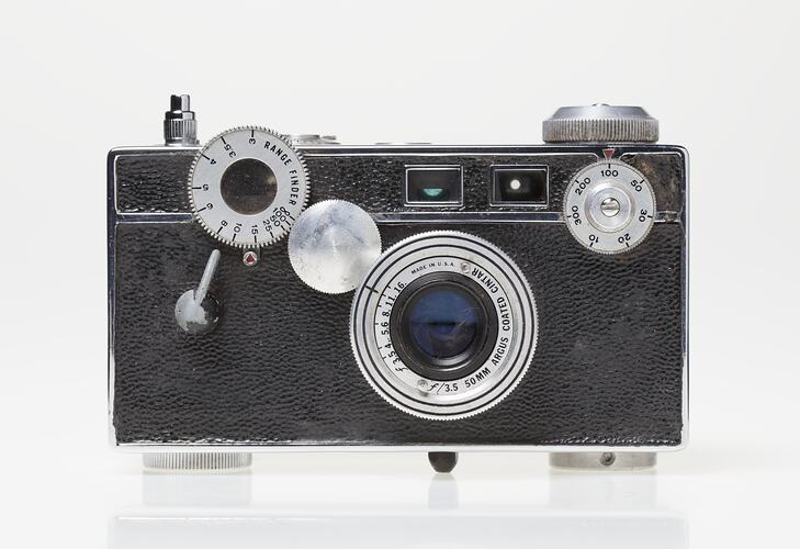 Camera - Argus, Model C2, 35 mm Range-Finder Model, Michigan, U.S.A., circa 1940