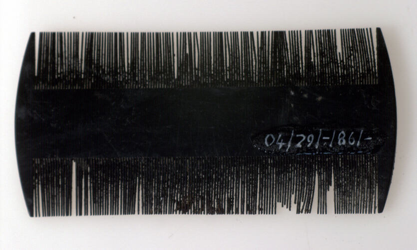 Comb - black plastic