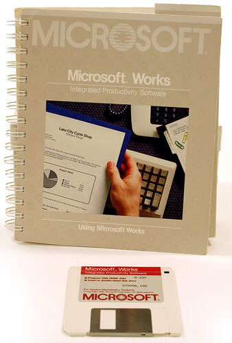 Apple Macintosh Software - Microsoft Works,