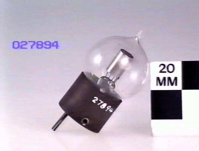 Electronic Valve - Unknown maker, Triode, Unknown Type, early 1920s