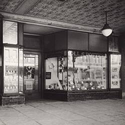 Photograph - Kodak Australasia Pty Ltd, Shop Front Display, HLS Potter Photo Store, Geelong, circa 1930s