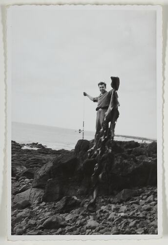 Catching Seaweed, Phillip Island, Victoria, 1959