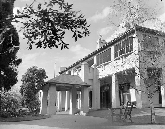 Exterior of Lady Duggen's Home, Victoria, Sep 1953
