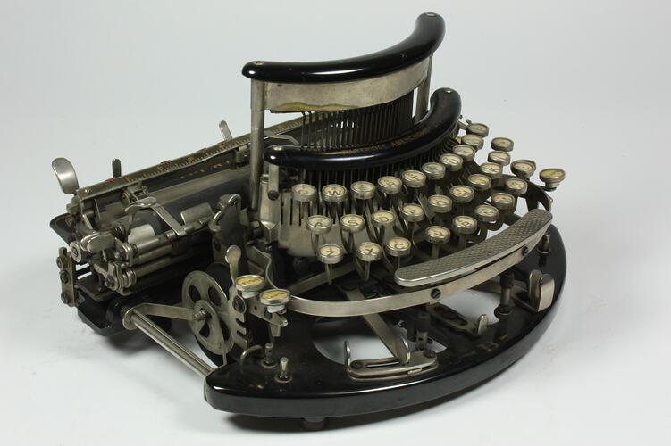 Front view of typewriter.