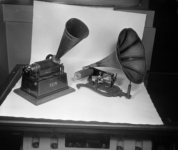 Petroleum Information Bureau, Gramophones on Display, Melbourne, 22 Jan 1960
