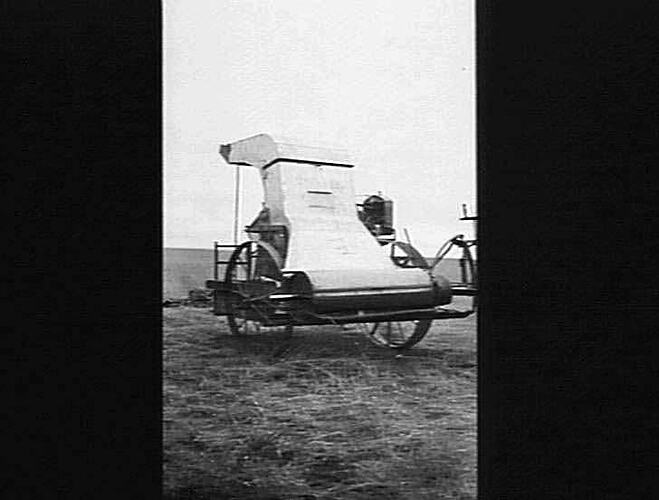 THE `TYPHOON' E.F. HARVESTER MADE BY MR GRANT OF LEETON. SNAPS TAKEN MR. LES SHEA AT WAGGA: MARCH 1936