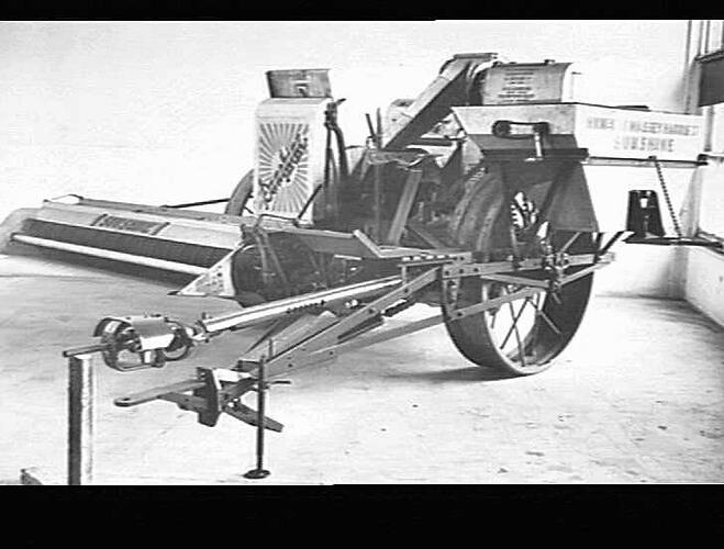 NO. 6 POWER-DRIVE HEADER: JULY 1951