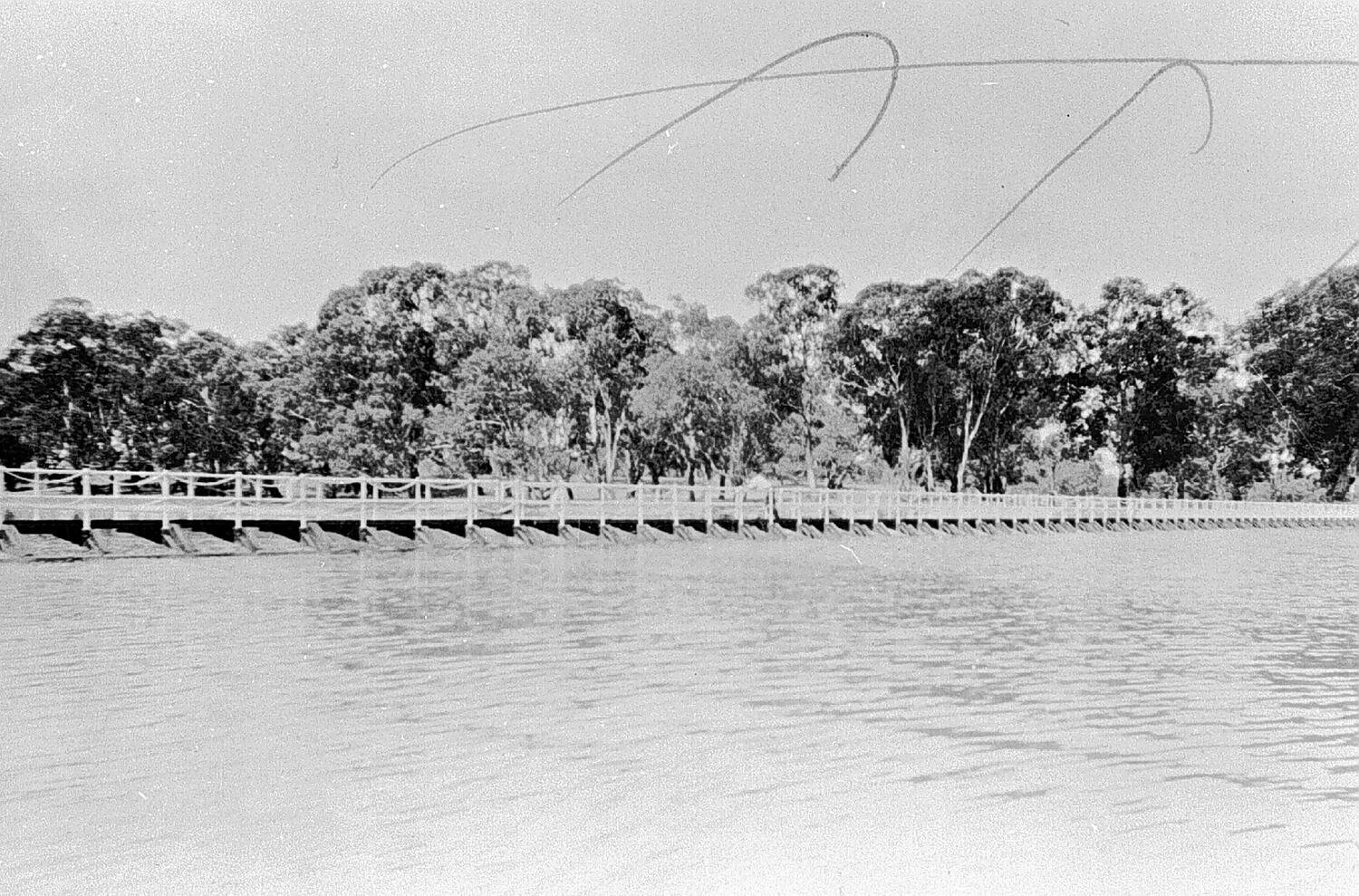 Negative Weir And Bridge Across The Murray River Mildura Victoria