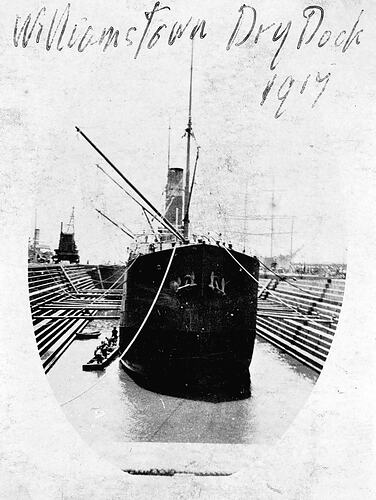 WILLIAMSTOWN DRY DOCK 1917