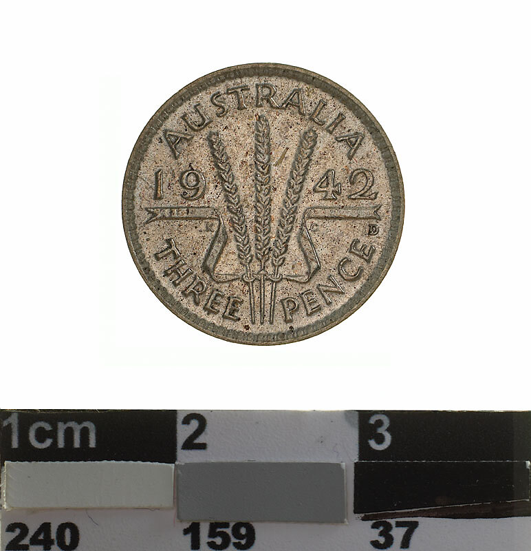 Coin - Threepence, Australia, 1942