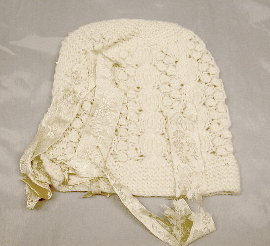 Baby Bonnet - Knitted
