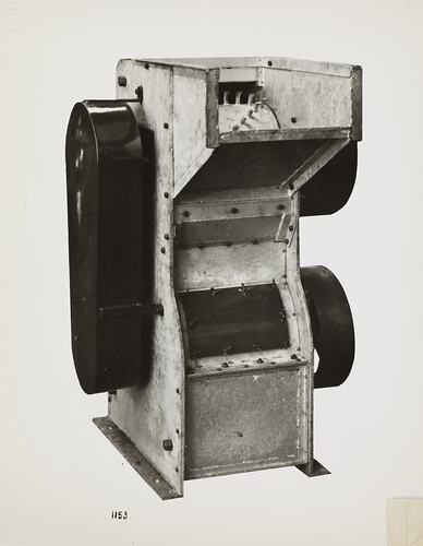 Photograph - Schumacher Mill Furnishing Works, 'Casein Breaker & Reducer', Port Melbourne, Victoria, 1940