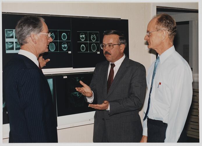Kodak Australasia Pty Ltd, John Mitcham Discussing X-Rays, Technical Centre, Coburg, 1986-1987