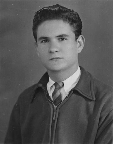 Jan Aziz, Portrait, 1949