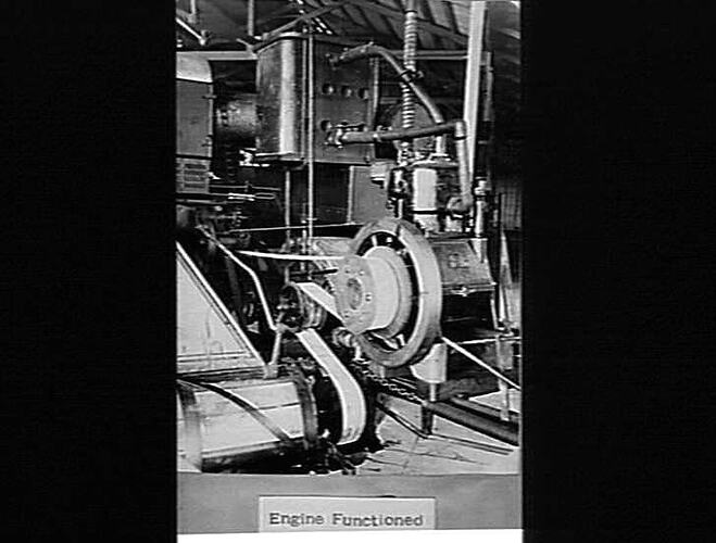 ENDINE FUNCTIONED HARVESTER.