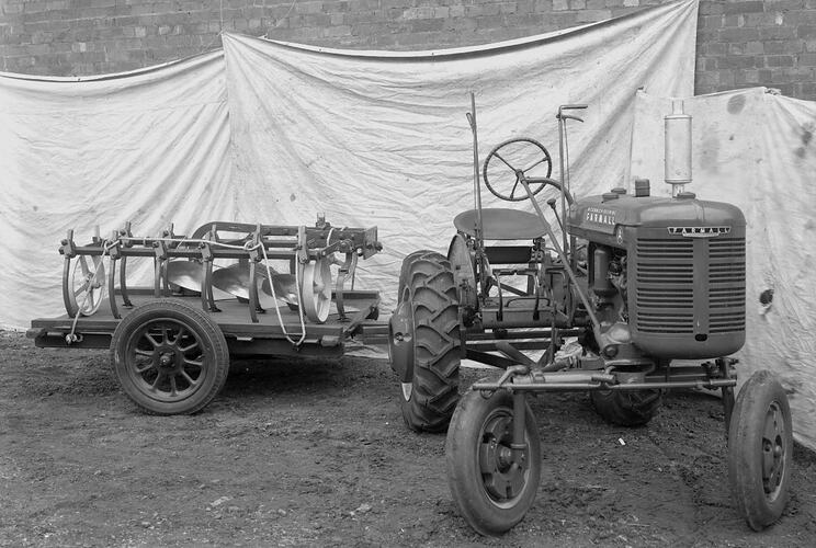 Farmall A Tractor & Trailer