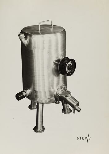 Photograph - Schumacher Mill Furnishing Works, Machine, Port Melbourne, Victoria, circa 1940s