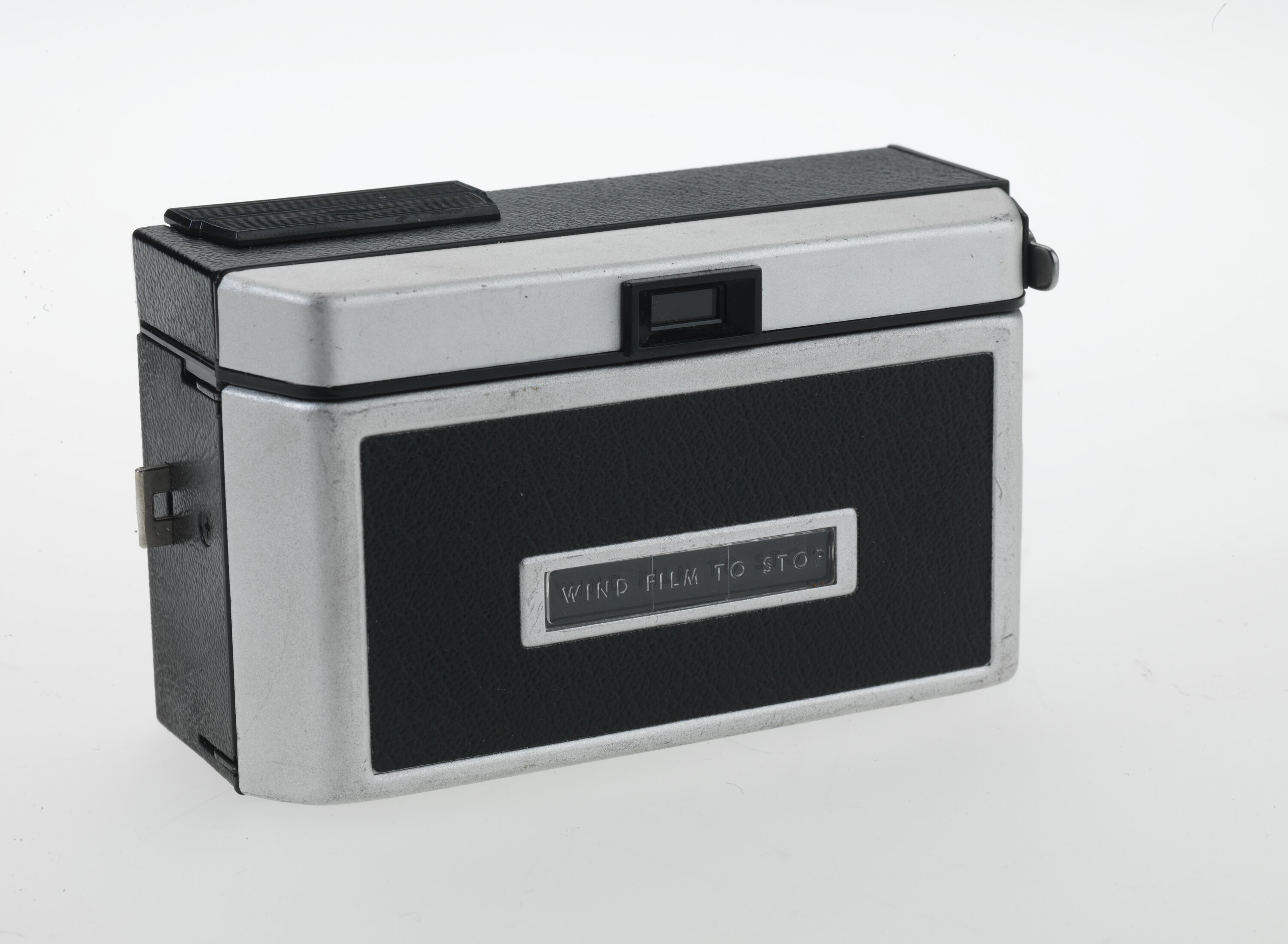 フィルムカメラ Kodak PORTRA100T 05/2004 8x10 フィルムカメラ Kodak PORTRA100T 05/2004 8x10 コダック フィルム