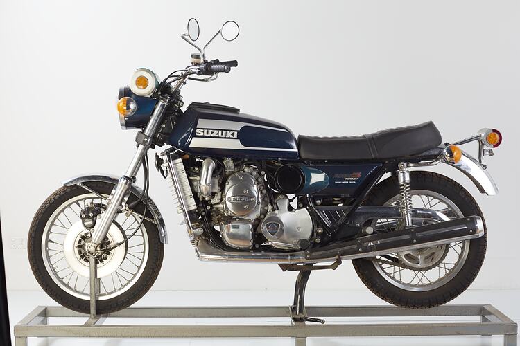 Motor Cycle - Suzuki RE5 Rotary, 1975