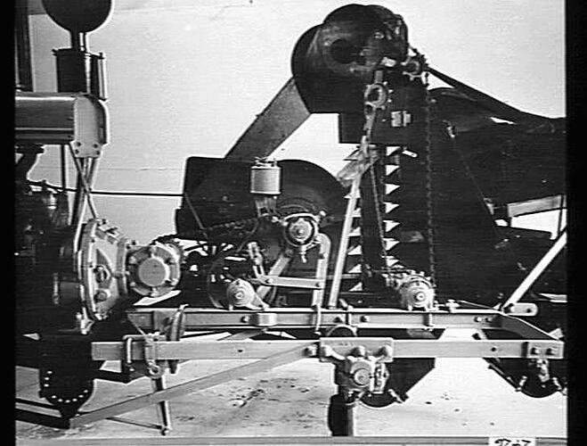 DRIVE GEARS ON ENGINE FUNCTIONED HEADER JULY 1934