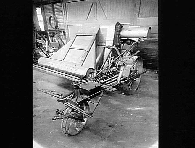 TEMPLATE HARVESTER 8 FT. NO. 105,245: SEASONS 1920/21, 6/5/20