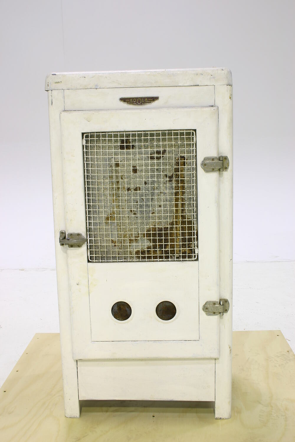 Tala社アンティーク FOOD SAFE(食品保存庫） Food Safe - Koola, White, 1930s-1950s