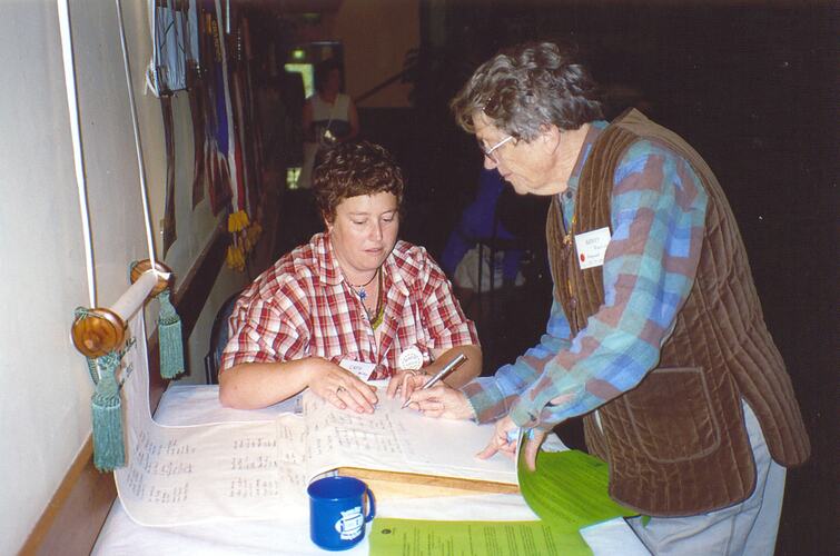 Signing the scroll at the 2003 Yarram Gathering