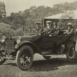 Photograph - Group of People with Motorcar, Victoria, 10 Apr 1916