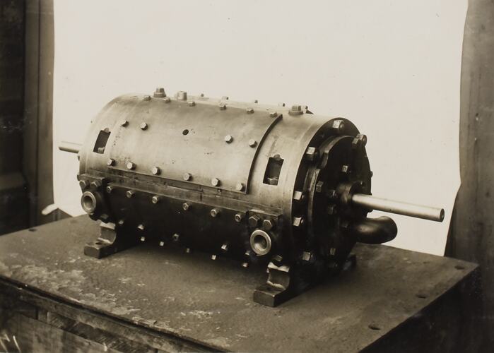 Photograph - Crankless Engines (Australia) Pty Ltd, Eight Cylinder Compound Steam Engine, Fitzroy, Victoria, 1921