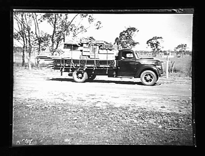 "INTERNATIONAL HARVESTER"