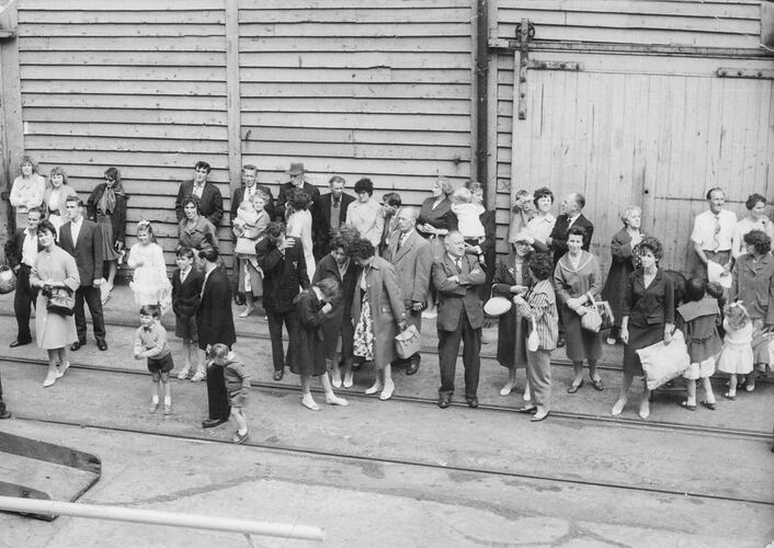 Crowd of People, Forbes Family Relatives, Southampton Dock, England,  8 Jul 1961