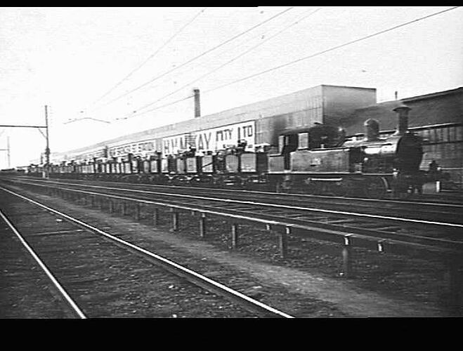 TRAINLOAD OF E.F. RICE HEADERS: 19/3/30