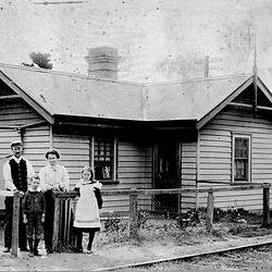 Negative - McLean Family & Railway Gatekeeper's Cottage, Mentone, Victoria, circa 1905
