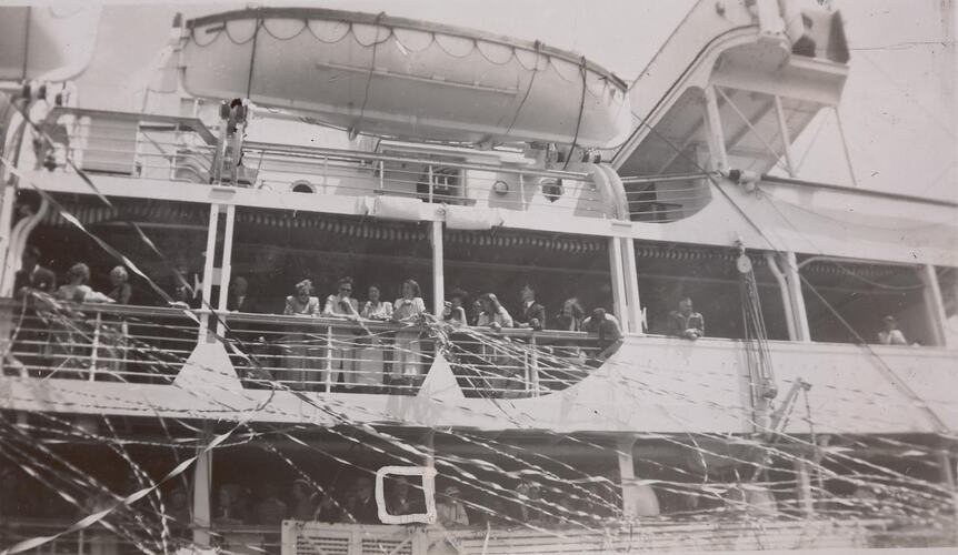 Digital Photograph - Departure of P & O Liner, 'Orontes', Station Pier, Port Melbourne, 1952