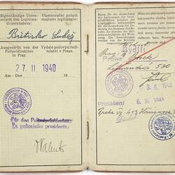National Identity Booklet - Bupgerliche Legitimation (German) / Obcanska Legitimage' (Czech)
