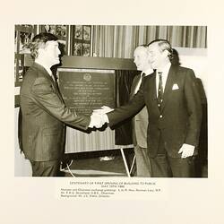 Photograph - Unveiling of the Plaque Commemorating the Centenary of the First Opening of the Great Hall, Exhibition Building, 14 August 1980