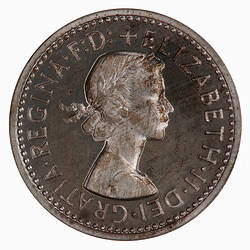 Coin - Threepence (Maundy), Elizabeth II, Great Britain, 1957 (Obverse)