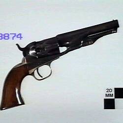 Revolver - Colt 1862 Police