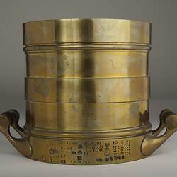 Standard Volume - Half Gallon, Potter, Primary Standard, Victoria, 1863