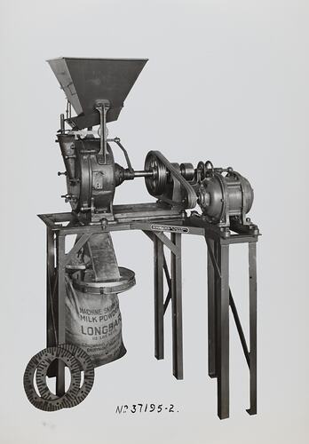 Photograph - Schumacher Mill Furnishing Works, Sifting Machine, Port Melbourne, Victoria, circa 1940s