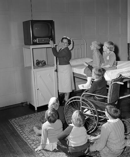 Australian Red Cross Society, Children Watching Television, Toorak, Victoria, 22 May 1959