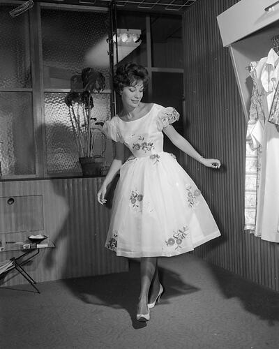 Female Modelling a Dress, Melbourne, 22 Jan 1960