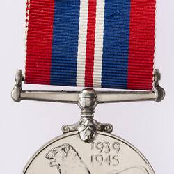 Medal - The War Medal 1939-1945, Australia, 1945 - Reverse