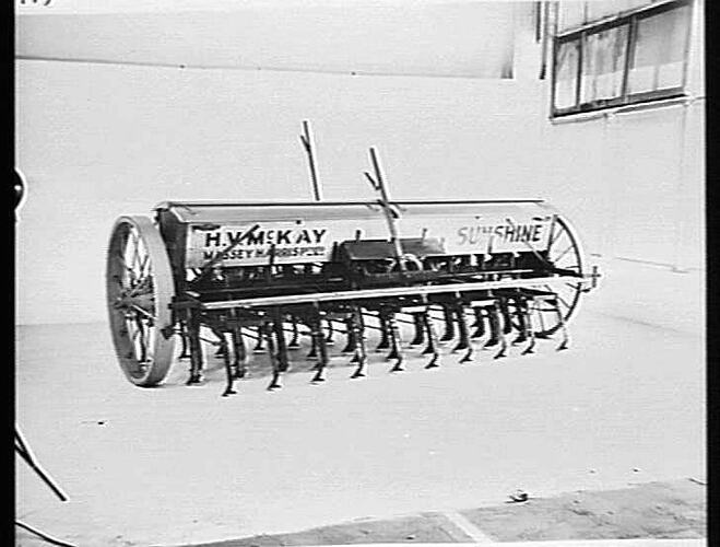 20 X 41 `SUNLEA' W/- FORECARRIAGE: 29TH NOV 1946