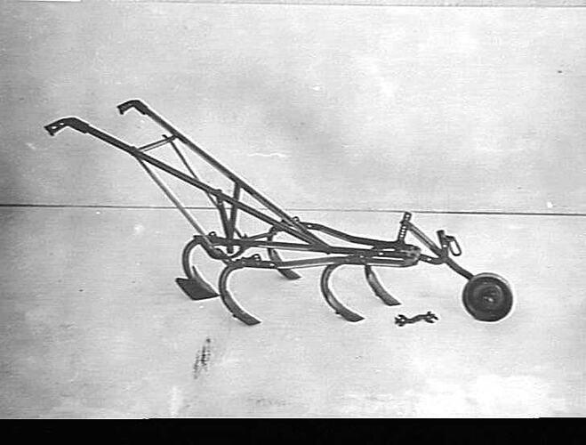 NO. 80 `SATELLITE': APRIL 1932