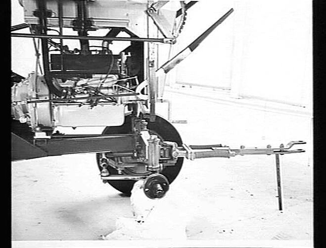 PICK-UP BALER SECTIONS. OCT 1946