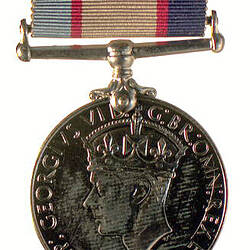 Australia, Australian Service Medal 1939 - 1945, Obverse