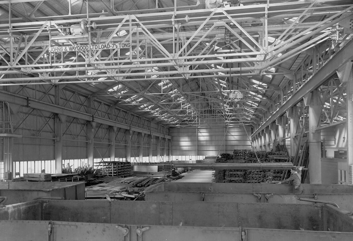 Negative International Harvester, Unloading of Steel in Geelong