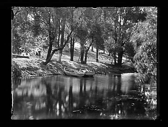 Negative - Glass