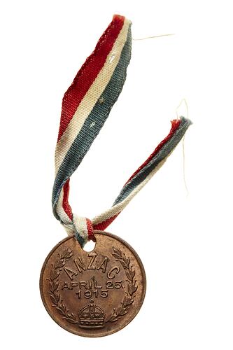 Medal - Within wreath and above crown,  ANZAC / APRIL 25. / 1915